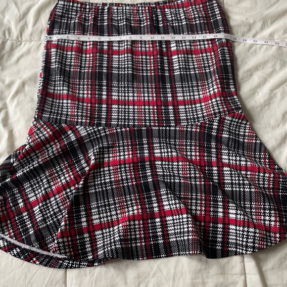 Bobeau Plaid Flared Pencil Skirt - Picture 2 of 10